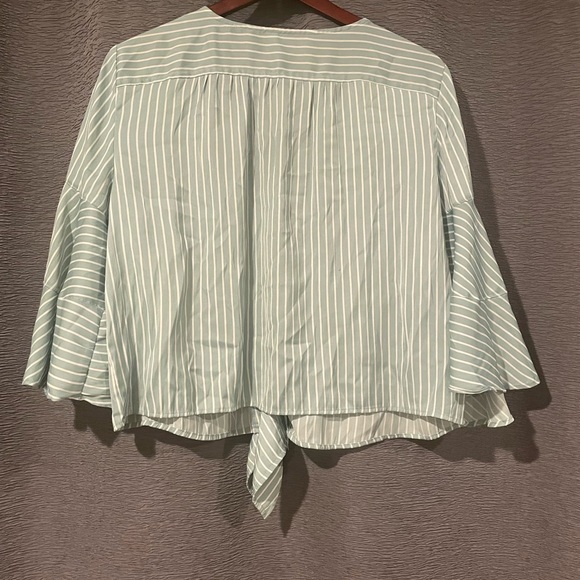 Lauren Conrad Cropped Blouse - Picture 4 of 4
